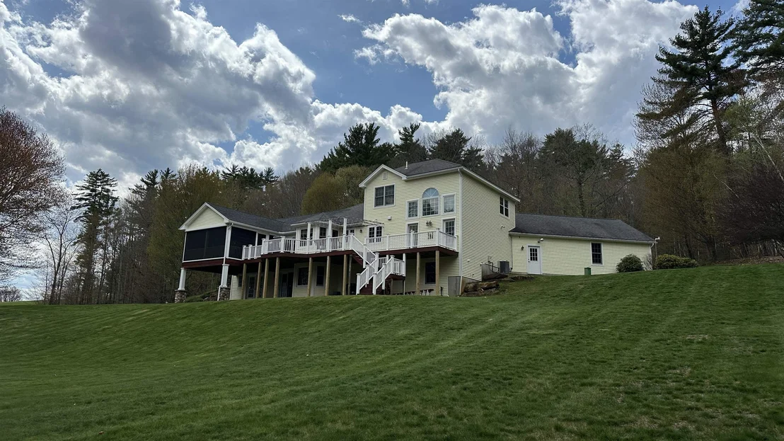 Photo of 11 West