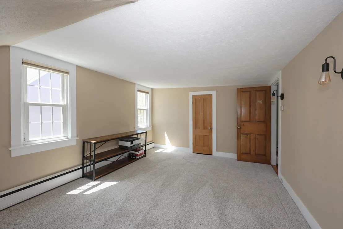 Photo of 401 Broad