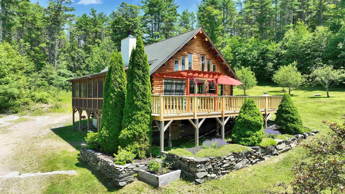 Photo of 75 Walpole Valley