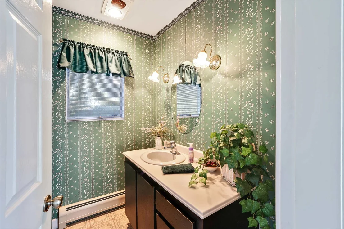 Photo of 424 Miller