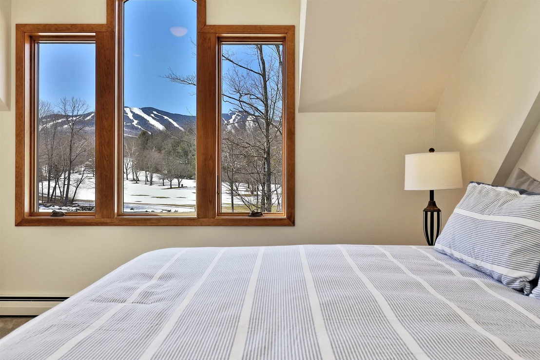 Photo of 426 Roaring Brook