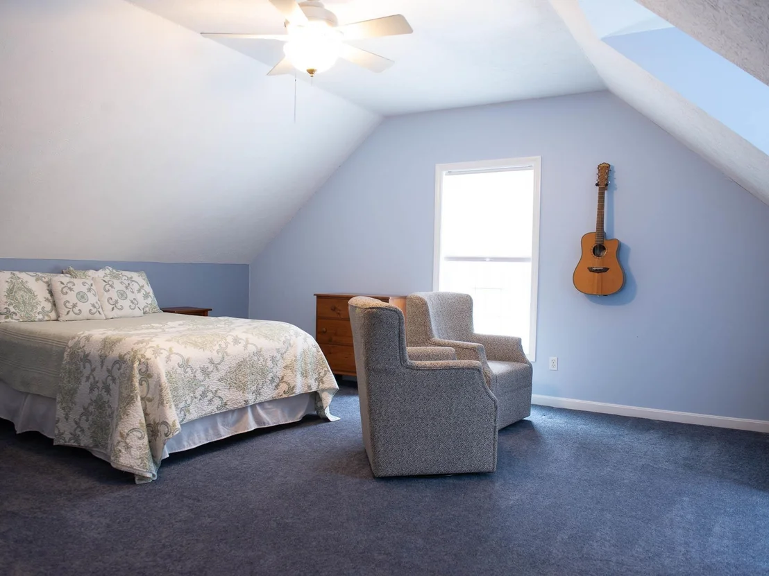 Photo of 28 Fieldstone