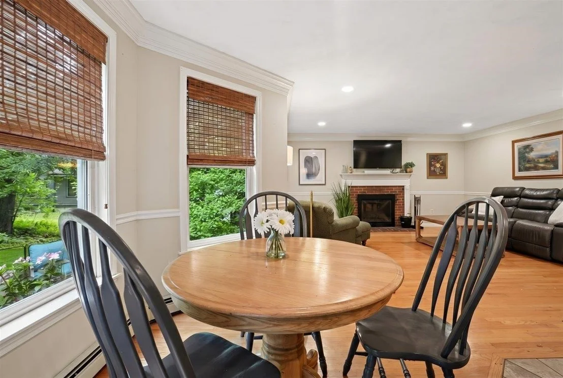 Photo of 72 Oakmont