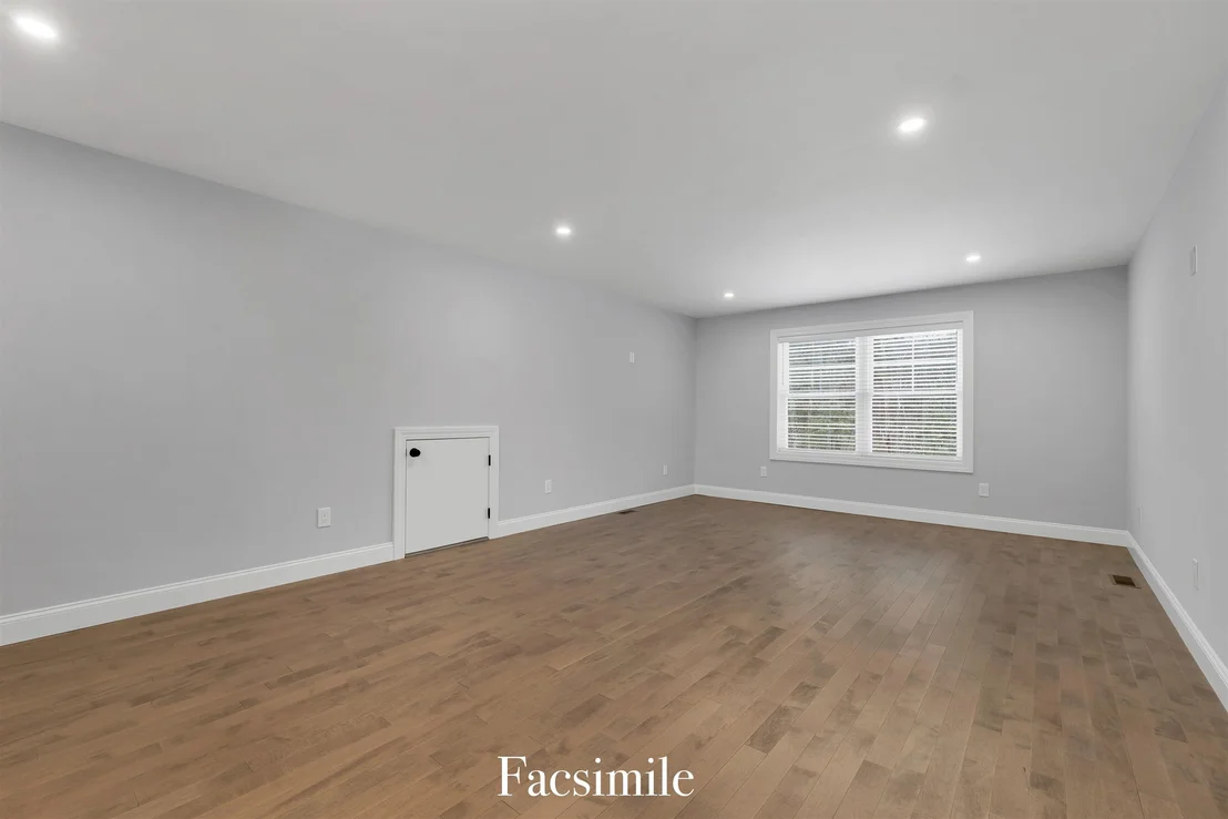 Photo of Unit 36 at 101 Laurel