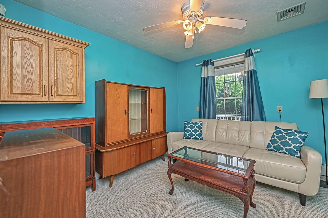 Photo of 72 Tenney