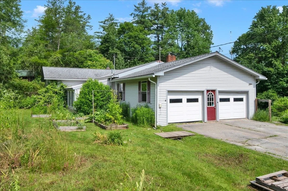 Photo of 204 Lawrence