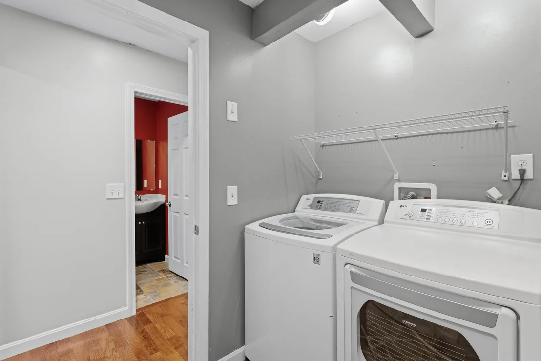 Photo of 264 Broad