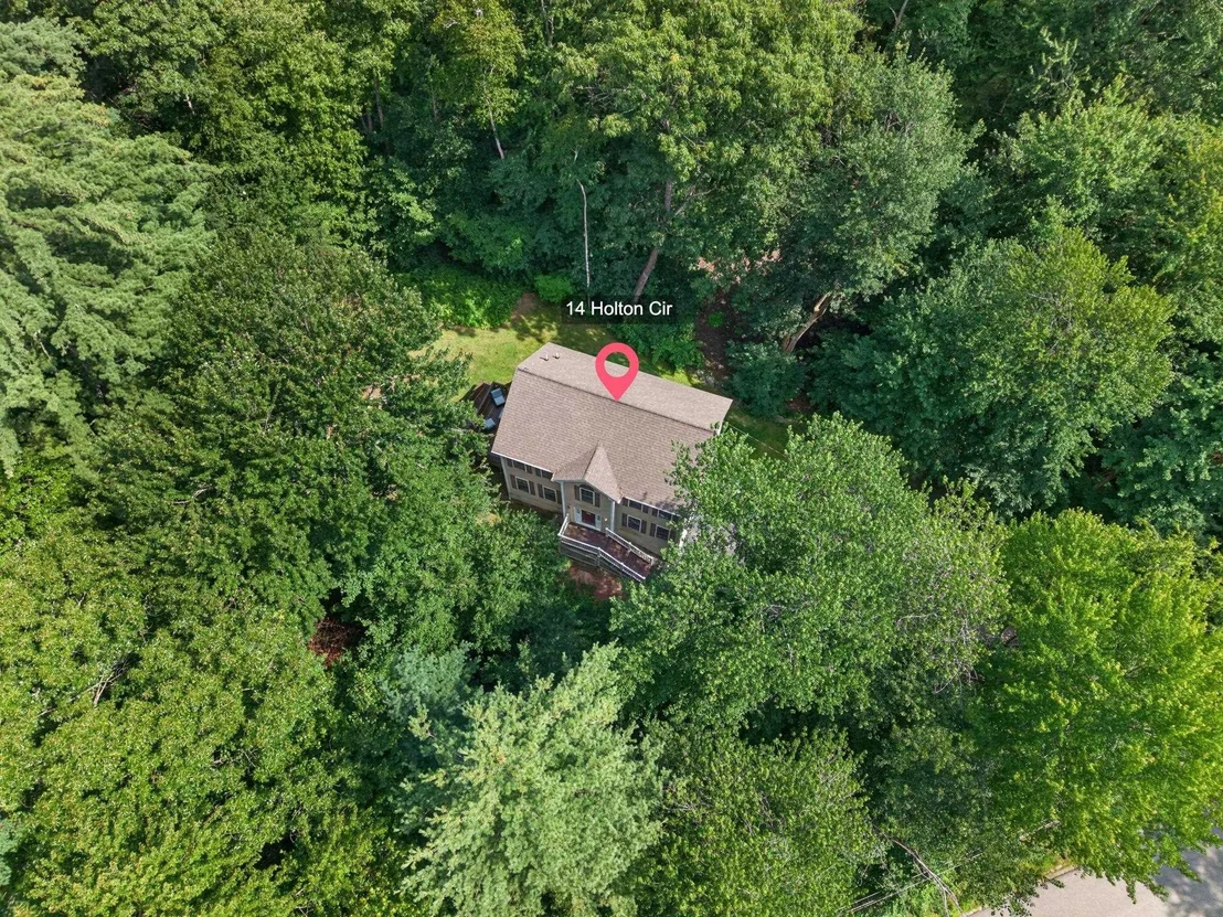 Photo of 14 Holton