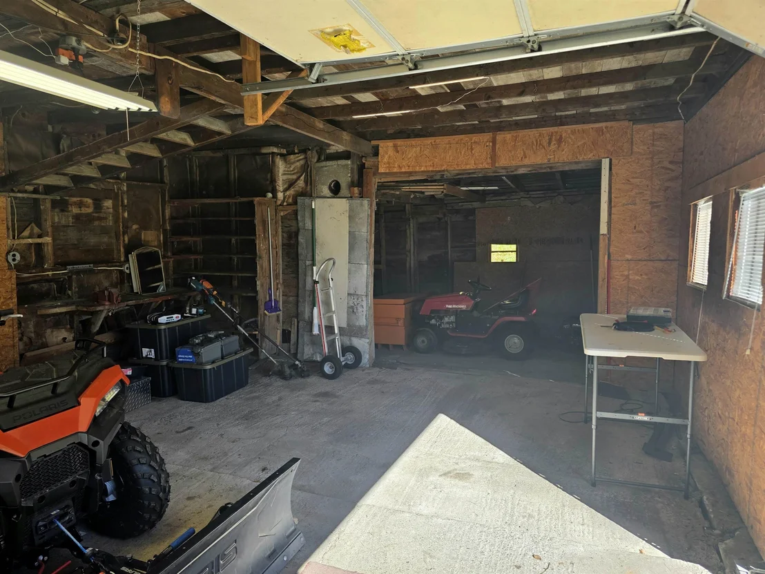 Photo of 360 Pond Hill