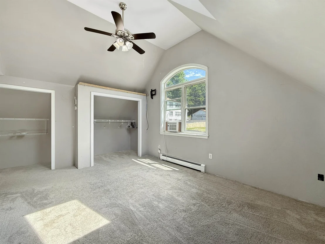 Photo of 465 Hillside