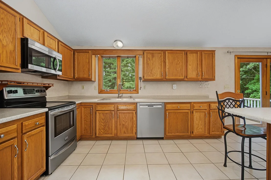 Photo of 17 Skylark
