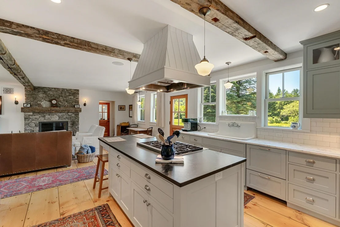 Photo of 1754 Brook