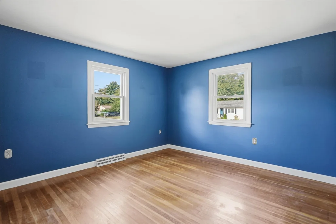 Photo of 32 Henderson