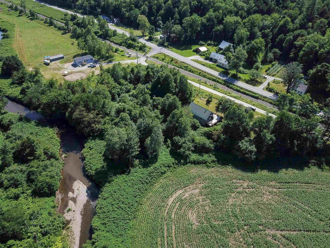 Photo of 22 Lemery