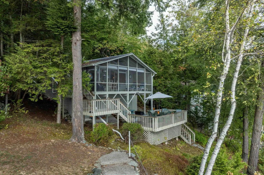 Photo of 976 Avalon Beach