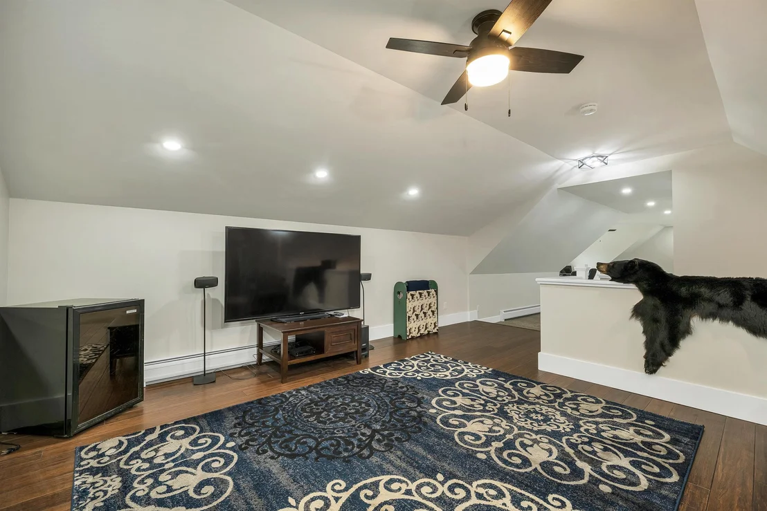 Photo of 329 Mountain View