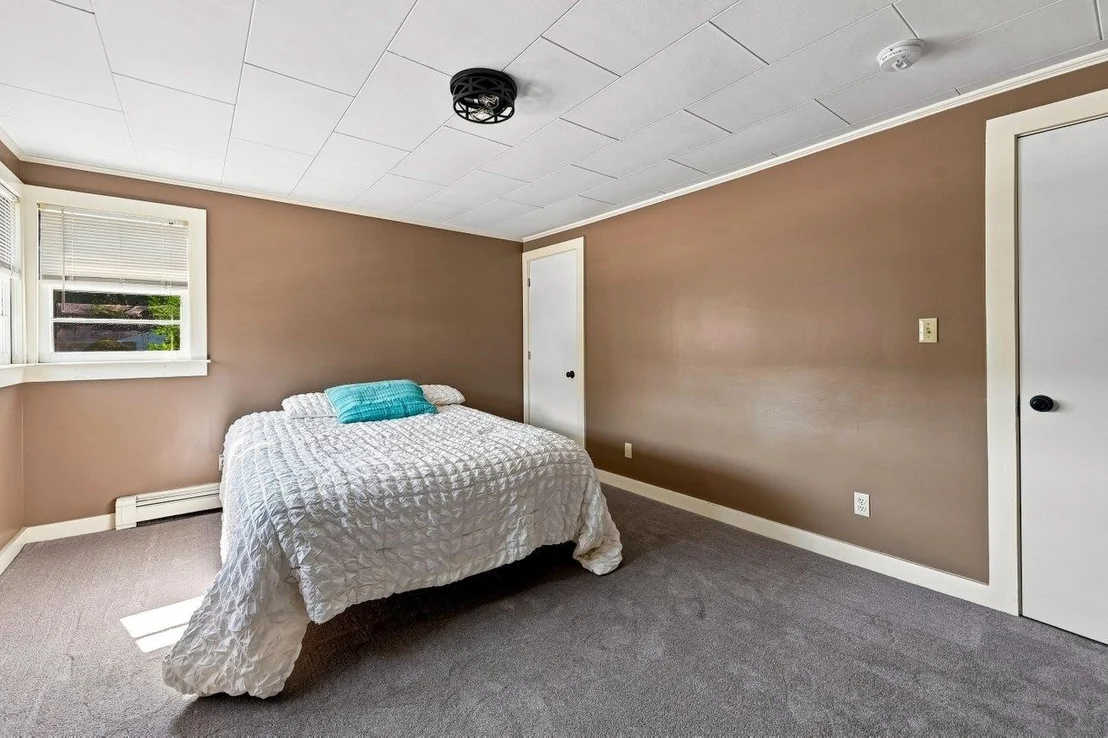 Photo of 429 Old Dover