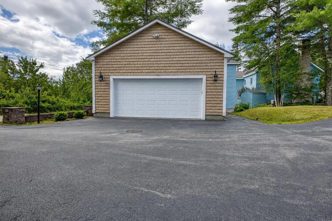 Photo of 52 Long Sands
