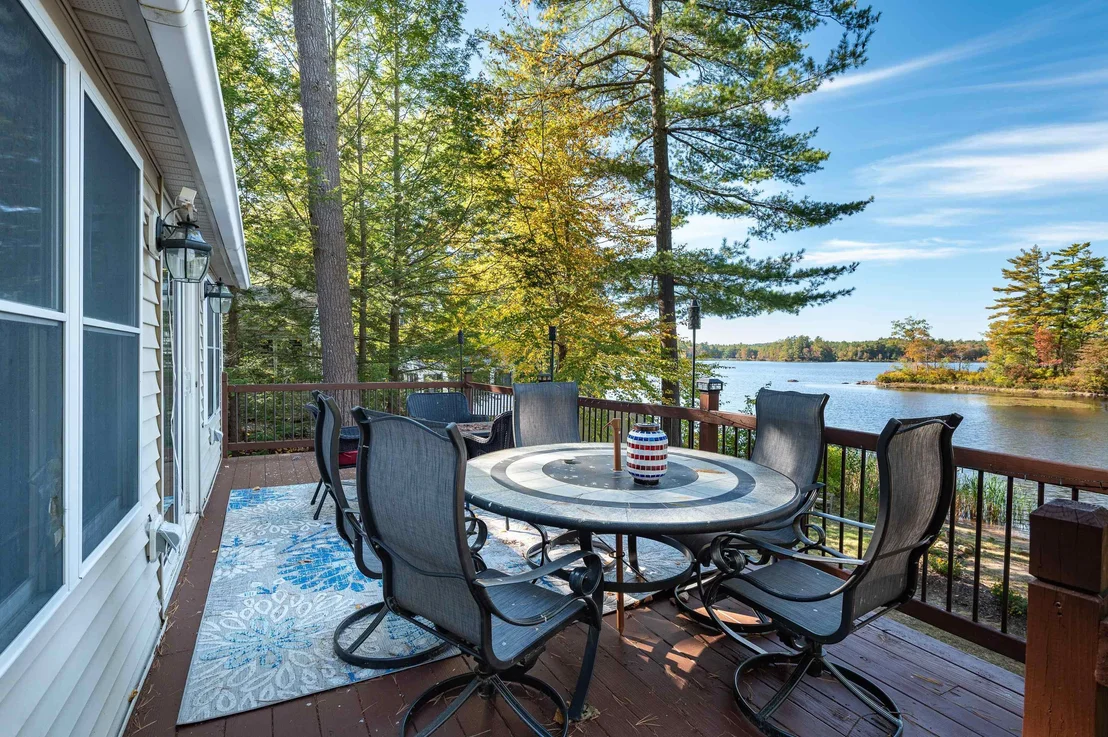 Photo of 44 Rocky Point