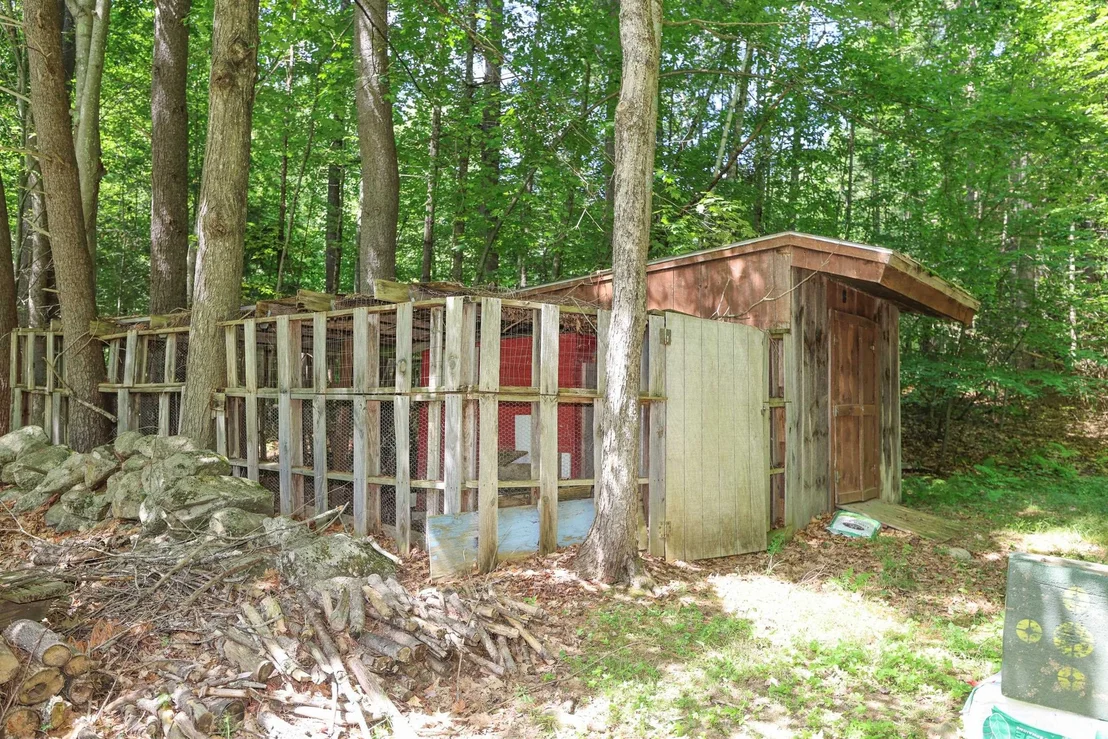Photo of 285 Colby