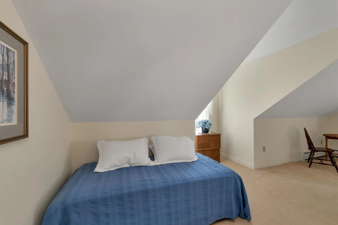 Photo of 1 River Heights