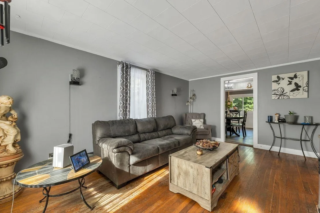 Photo of 33 Cushing