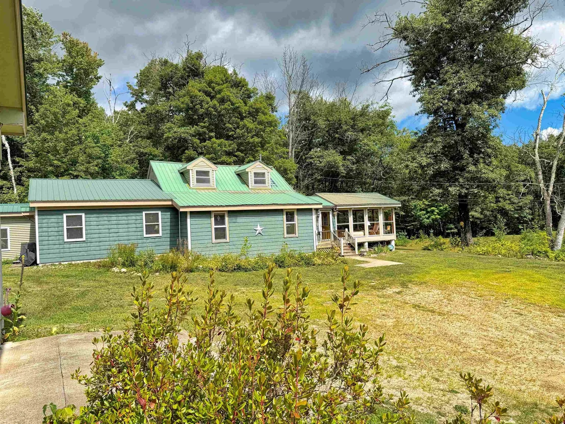 Photo of 23 Acorn