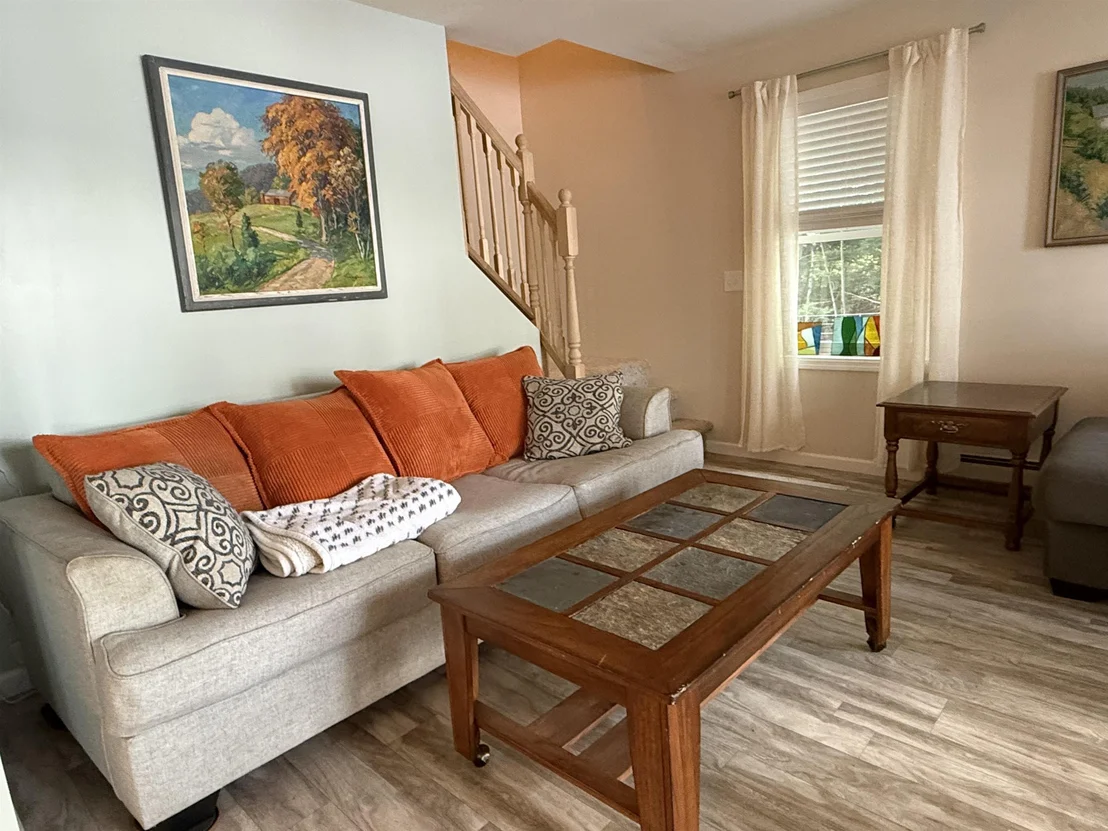 Photo of 103 Corno