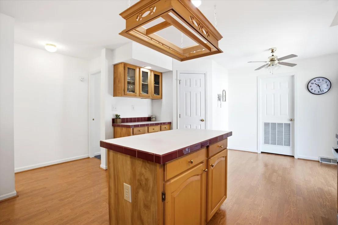 Photo of 185 Tucker