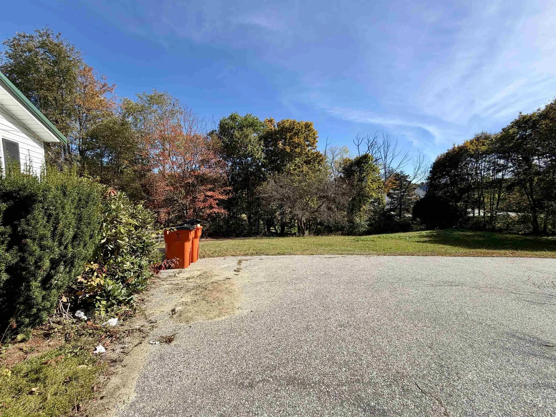 Photo of 75 Concord Hill