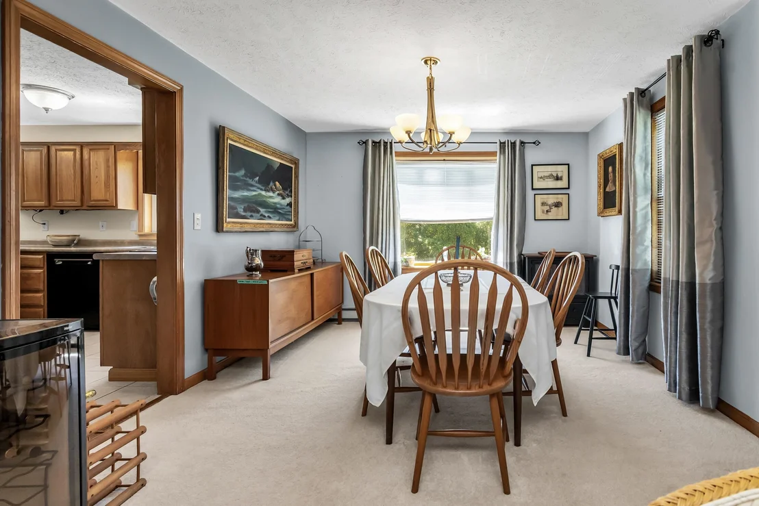 Photo of 11 Nutfield