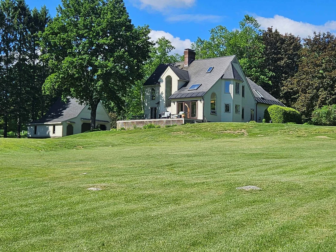 Photo of 5 Hillwinds North