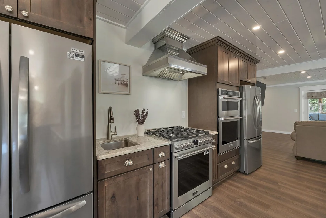 Photo of 84 Maple