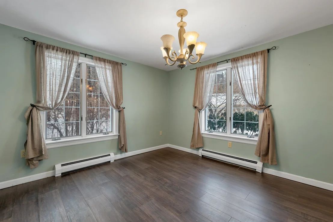 Photo of 53 Oak Knoll