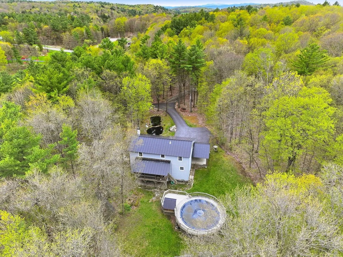 Photo of 84 Long Pond