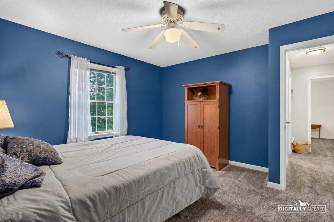 Photo of 12 Moon Brook