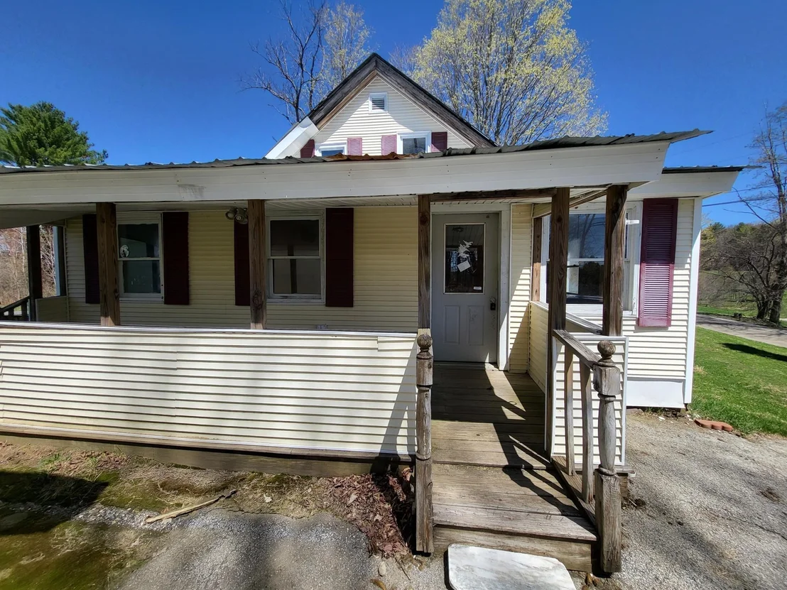 Photo of 1008 Luce