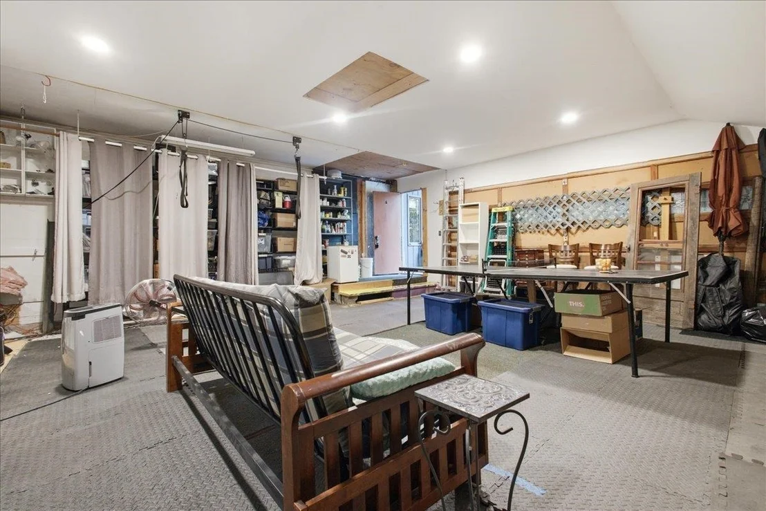 Photo of 243 Biscayne