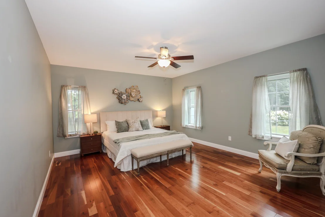 Photo of 237 Grapevine
