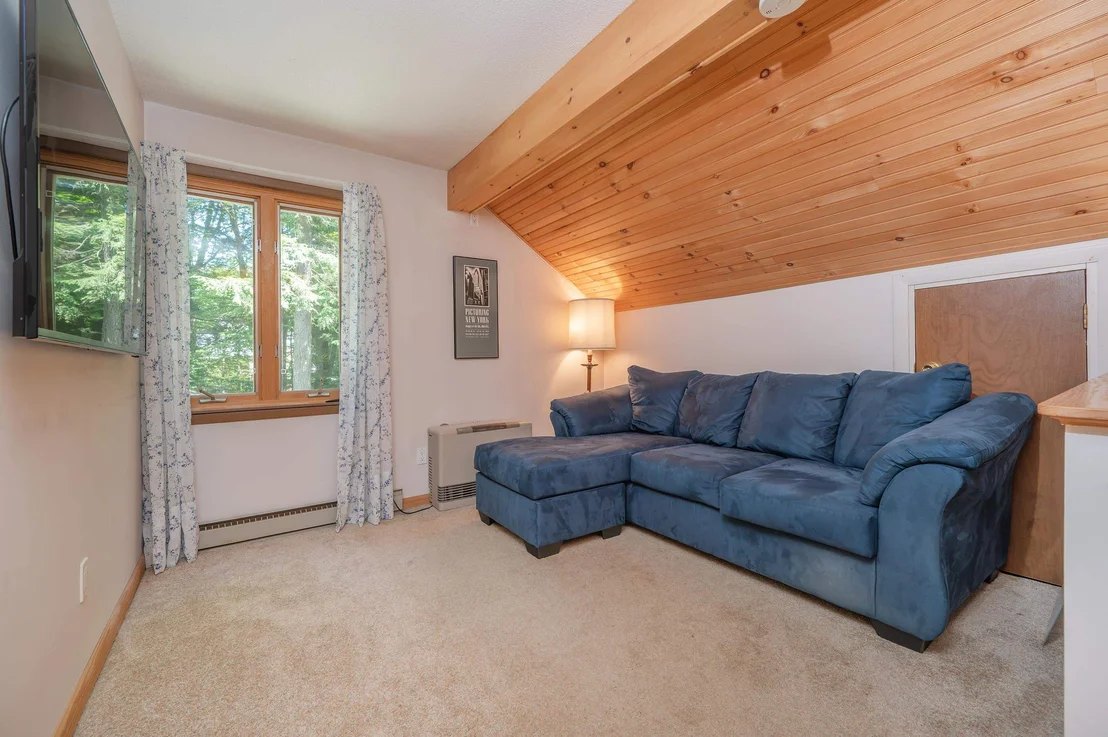 Photo of 32 Highwood