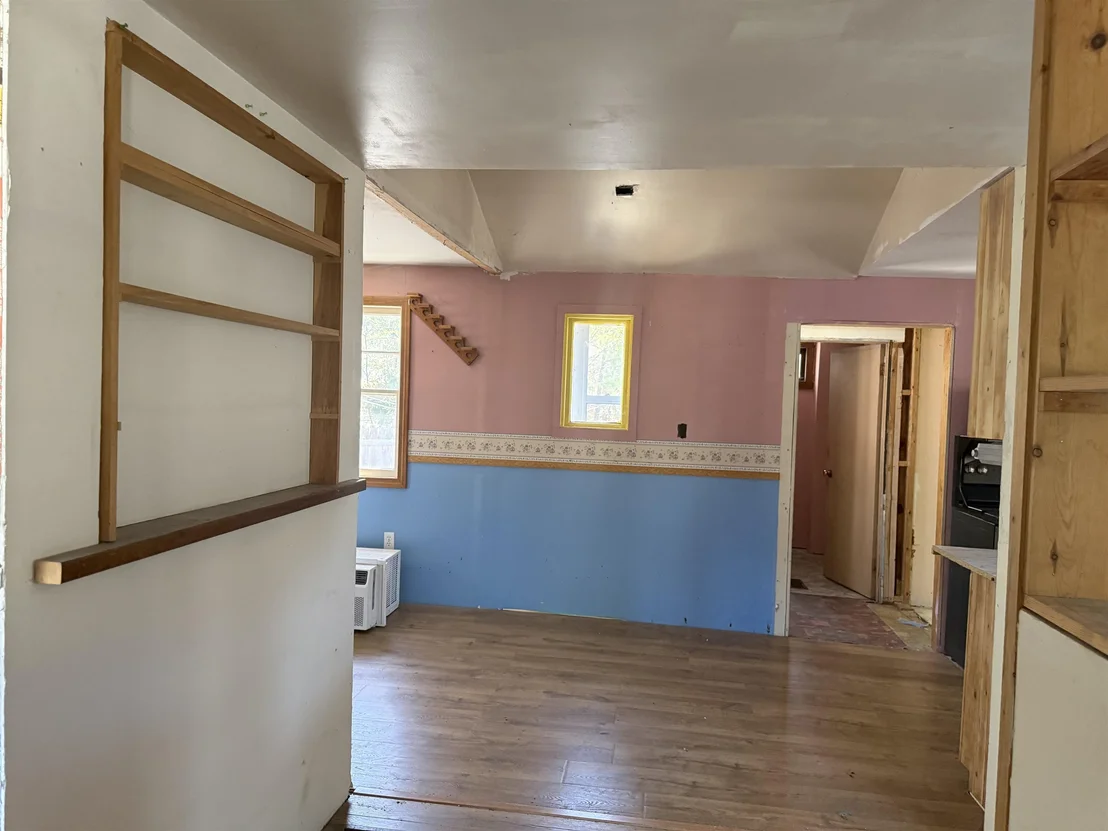 Photo of 40 Riverside