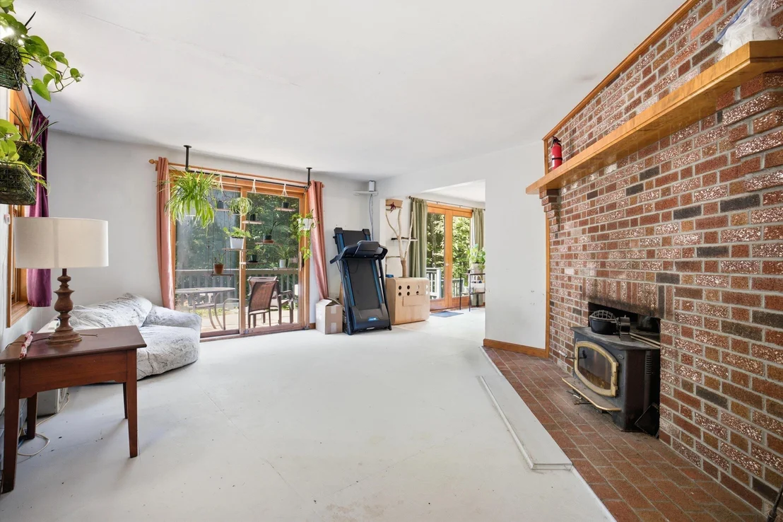 Photo of 71 Blevens