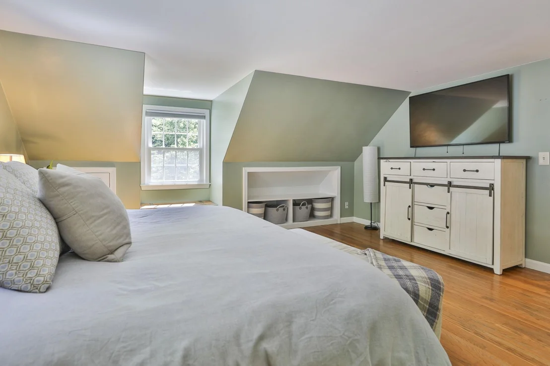 Photo of 24 Beaver Brook