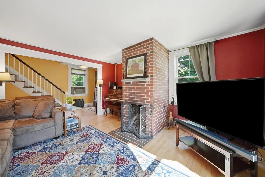 Photo of 45 Oak
