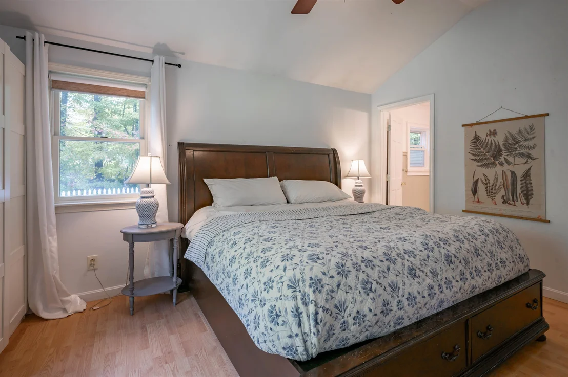 Photo of 29 Longa