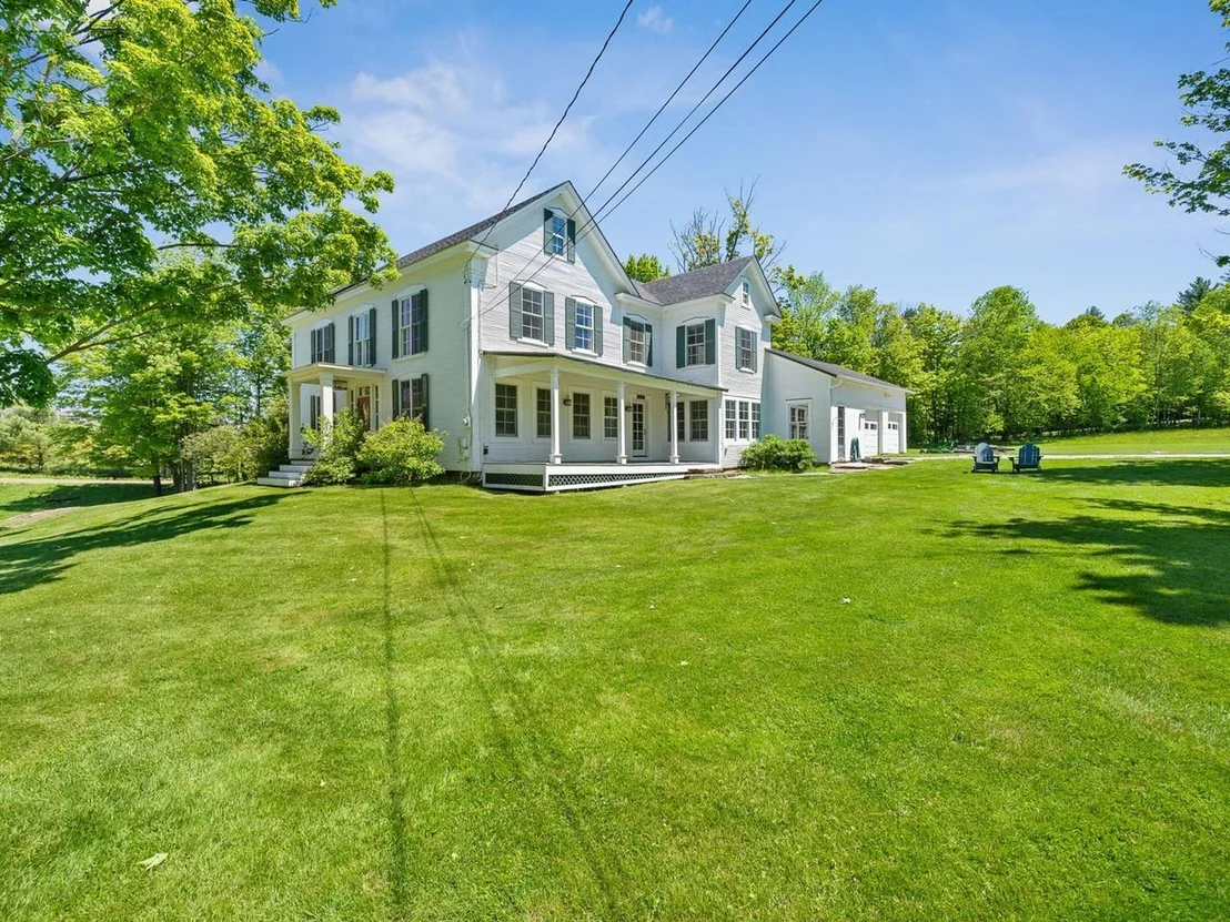Photo of 609 Common