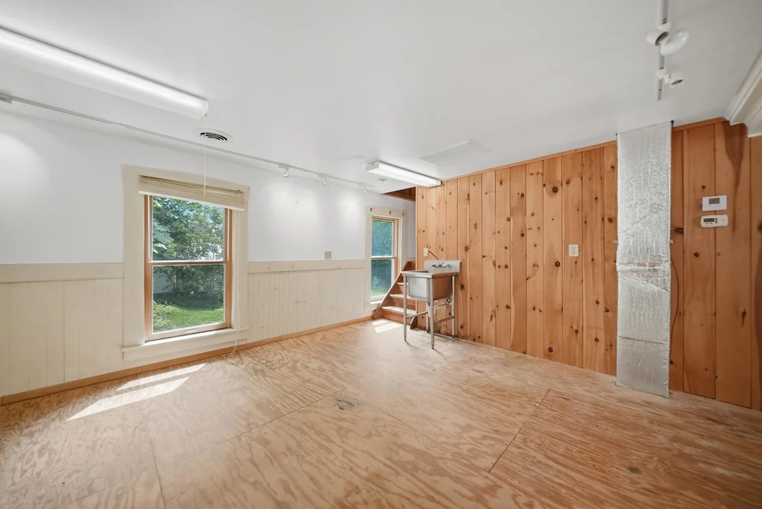 Photo of 60 Old Deerfield
