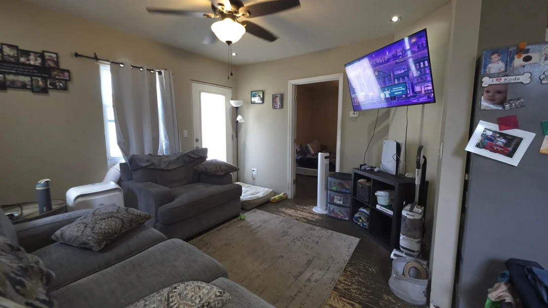 Photo of 24 Cascade