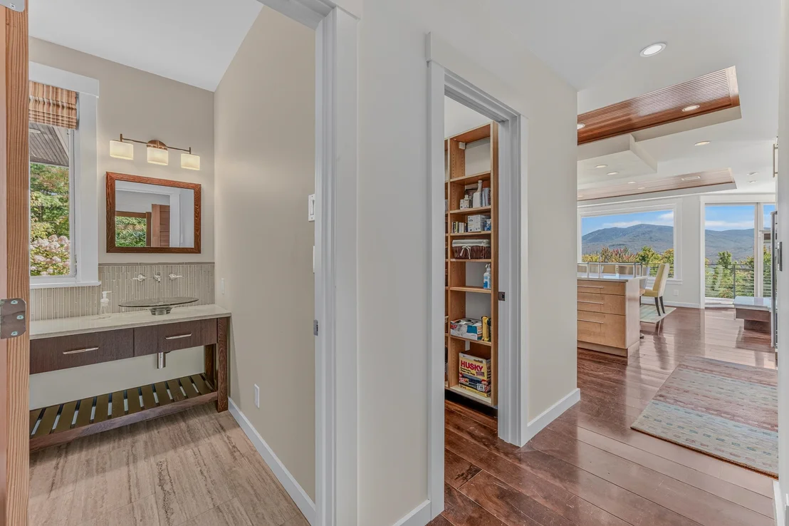 Photo of 209 Ledgewood