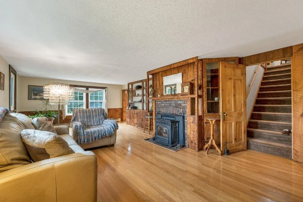 Photo of 533 Ellsworth Hill
